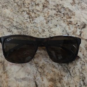 Ray Ban Polarizes Tortoise Sunglasses RB4181